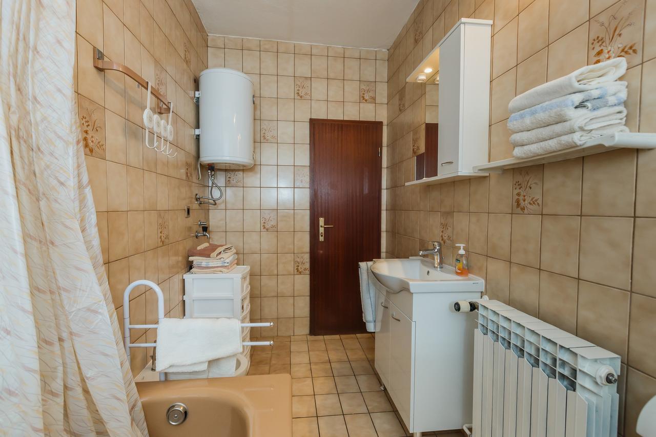 Apartman Mila Kastela Exterior photo